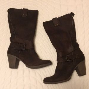 Zip Up Brown Heeled Boots